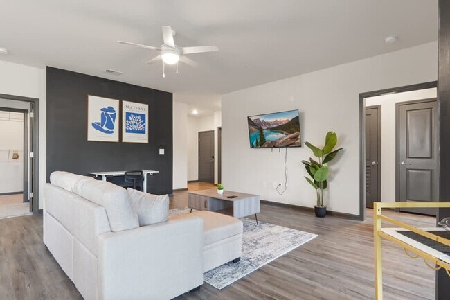 Photo - 1540 Dunn Rd Unit ID1284649P