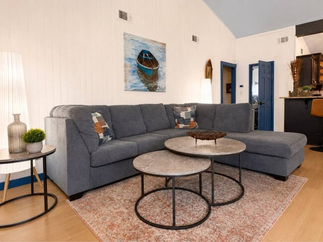 Photo - 125 Erin Dr Unit SI ID1625417P