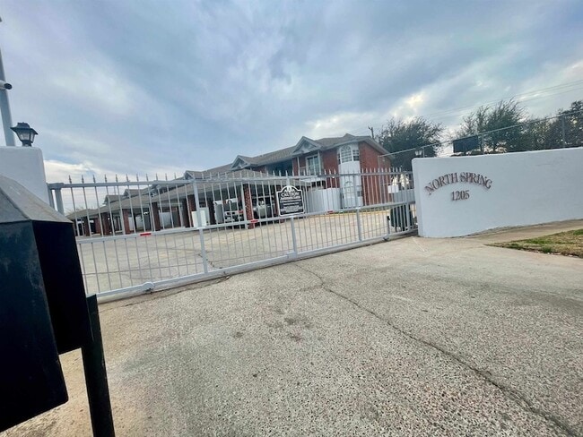 Photo - 1205 International Blvd Unit 20