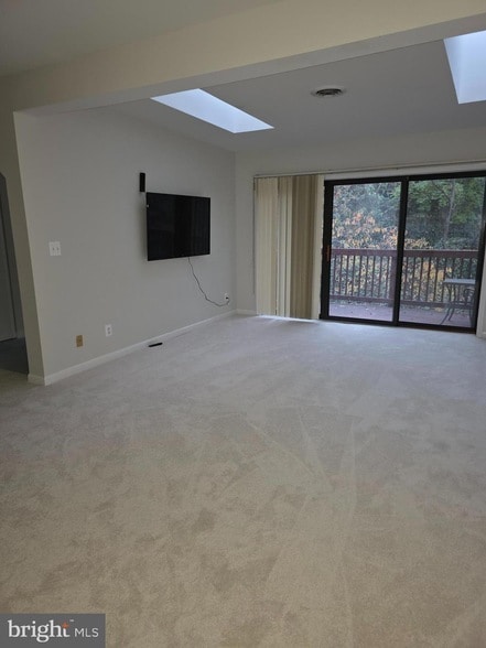 Photo - 206 Skyhill Rd Unit 8