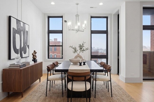 Photo - 4226 S Ellis Ave