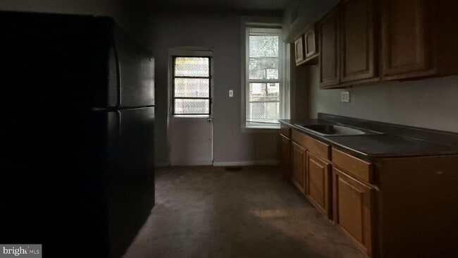 Photo - 5122 Folsom St