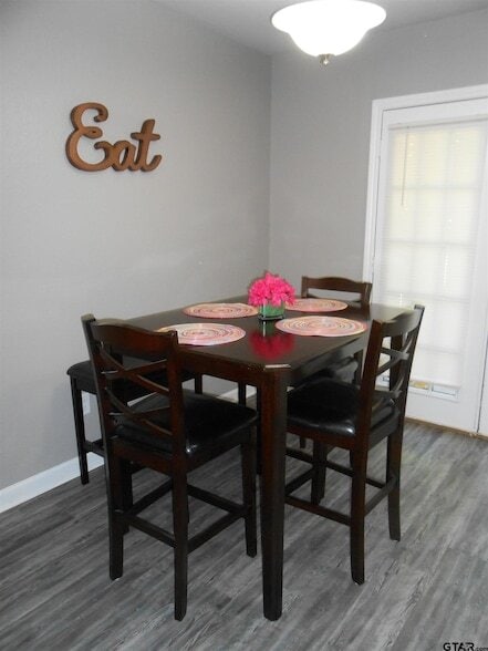 Photo - 7108 Gatewood Dr