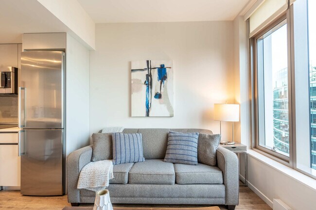 Photo - 131 Seaport Blvd Unit SI FL22-ID1050347P