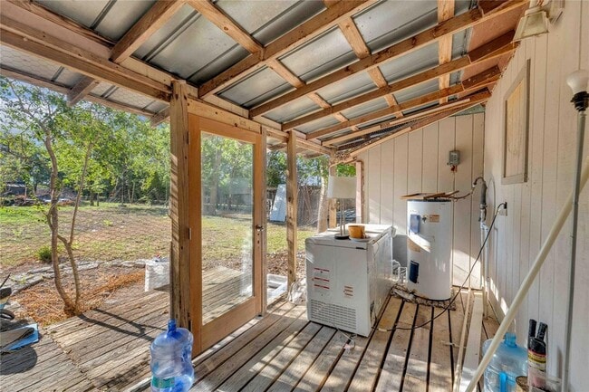 Photo - 20235 Engelmann Ln