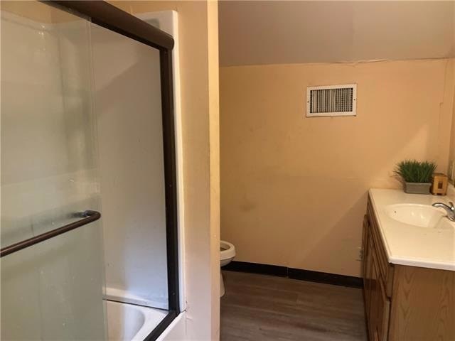 Photo - 8009 Downman Rd