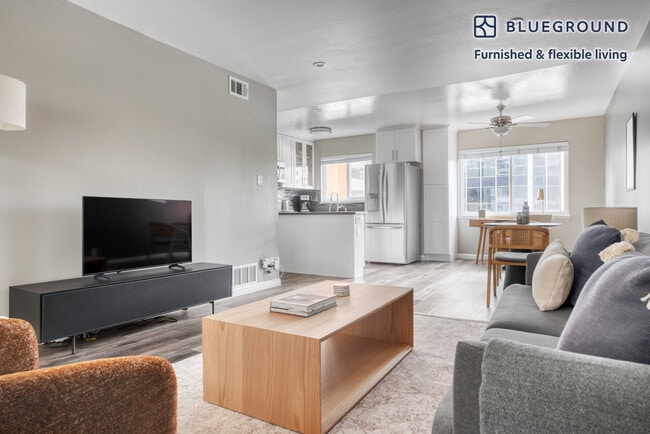 Photo - 710 Laurel Ave Unit FL3-ID1131