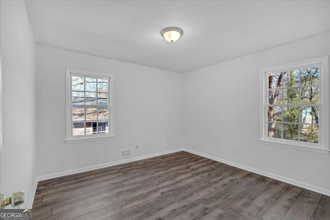 Photo - 2080 Bluffton Way