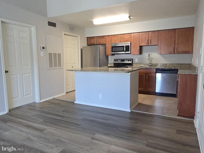 Photo - 3306 Wyndham Cir Unit 328