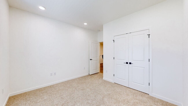 Photo - Bull Run Townhomes