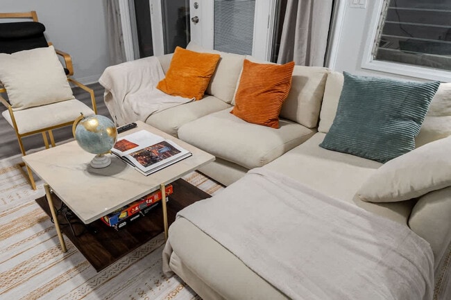 Photo - 4989 Randlett Dr Unit SI ID1465004P