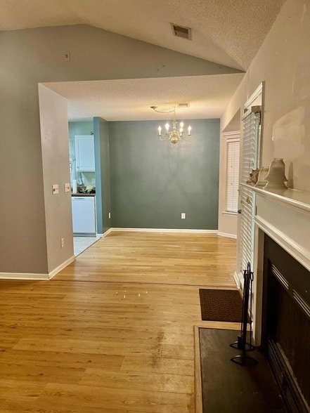 Photo - 524 Beverly Dr