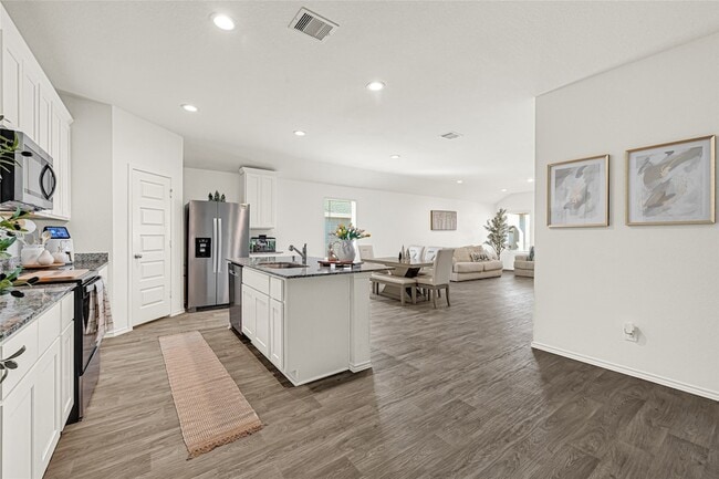 Photo - 2206 Laurel Bloom Ln