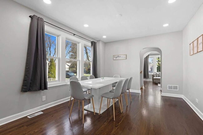 Photo - 6028 Crain St Unit ID1237890P