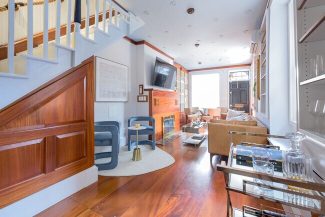 Photo - 1038 29th St NW Unit SI ID1585454P