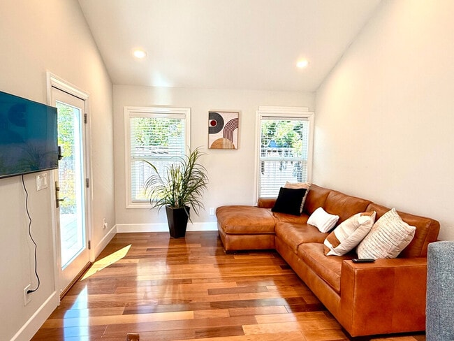 Photo - 10726 Randy Ln Unit ID1319648P