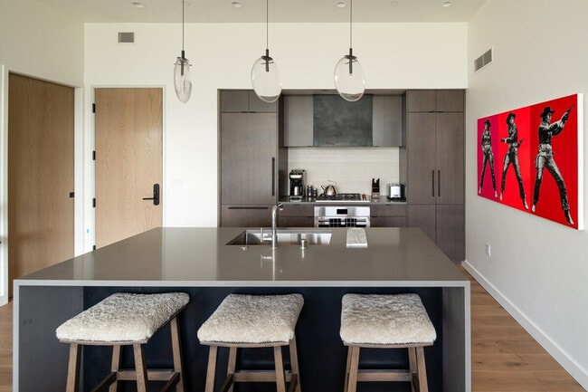 Photo - 4 Lakewood Dr Unit ID1255662P