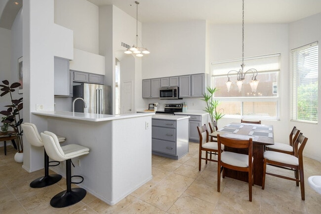 Photo - 28050 N 110th Pl Unit SI ID1314569P