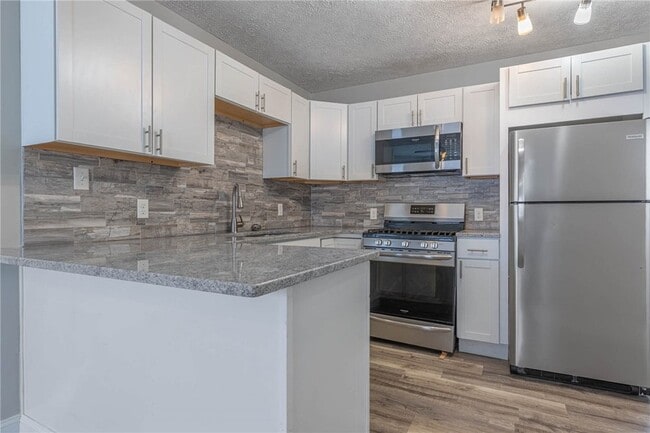 Photo - 539 S Monroe St Unit 1