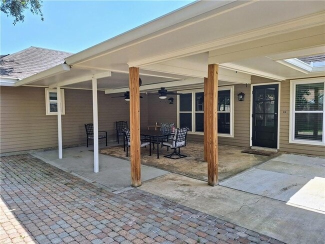 Photo - 116 Cardiff Ct