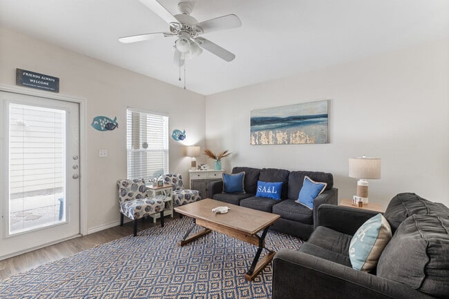 Photo - 14810 Leeward Dr Unit ID1268416P