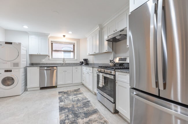 Photo - 19 Battery St Unit SI FL3-ID1050385P