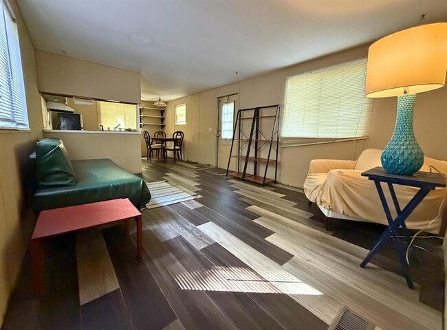 Photo - 1923 Sika Deer Dr