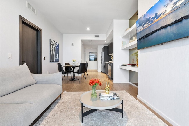 Photo - 398 NE 5th St Unit SI ID1372285P