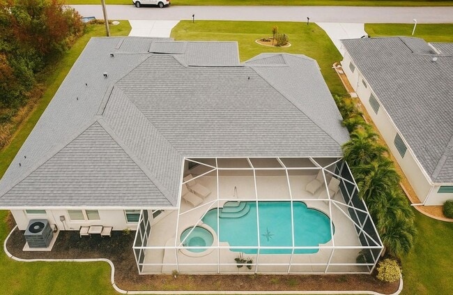 Photo - 8365 Walbert St