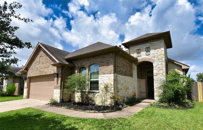 Photo - 5623 S Denham Ridge Ln