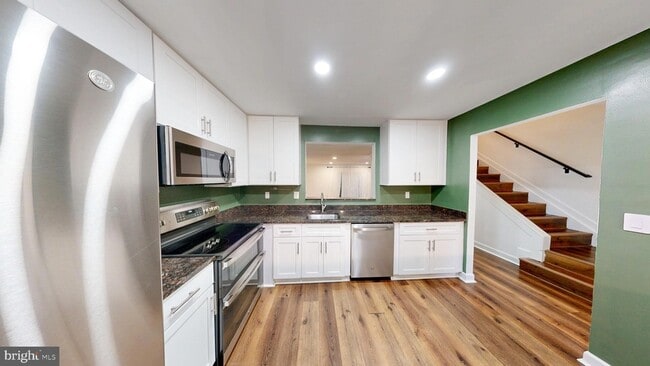 Photo - 20561 Summersong Ln