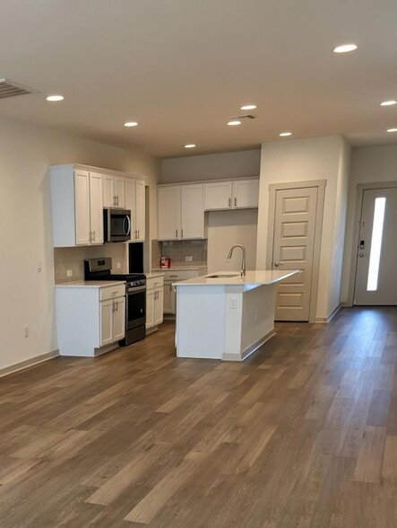 Photo - 7705 Jackson Graham Dr