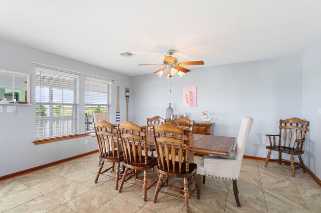 Photo - 53401 LA-433 Unit ID1266128P