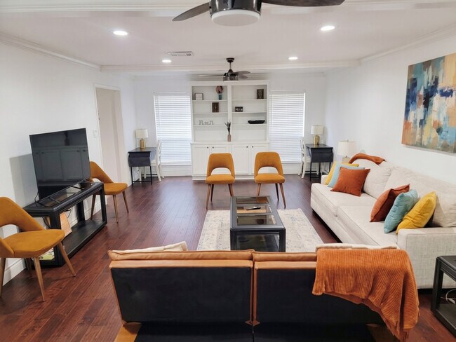 Building Photo - 1423 Sweet Grass Trail Unit SI ID1355774P