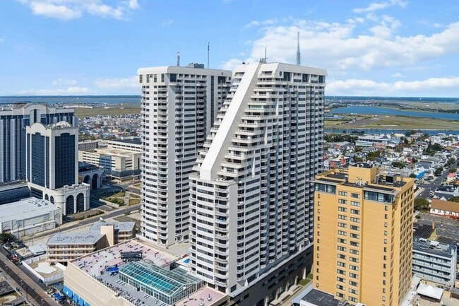 Photo - 3101 Boardwalk