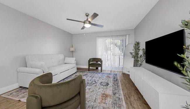 Building Photo - 4355 FL-60 Unit ID1369909P