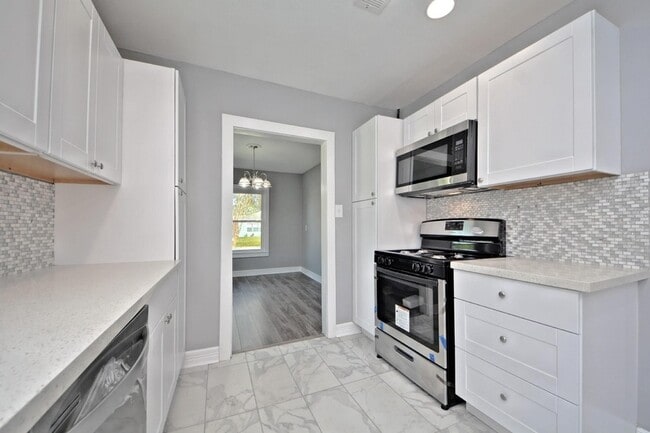 Photo - 3834 Rosedale St