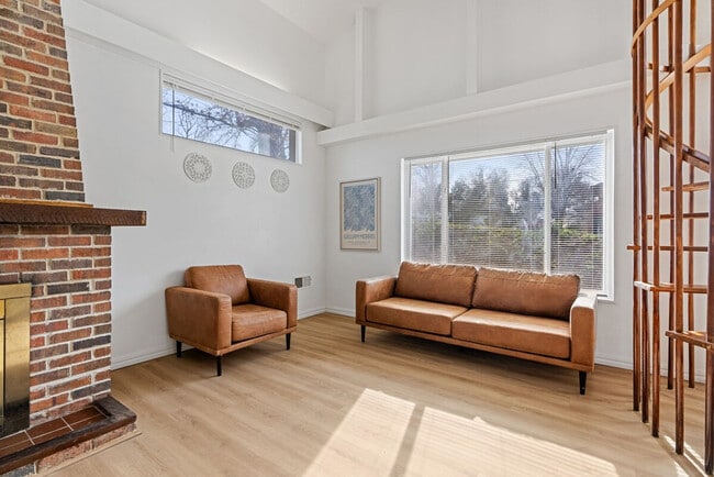 Building Photo - 3691 Salazar Dr Unit SI ID1566314P