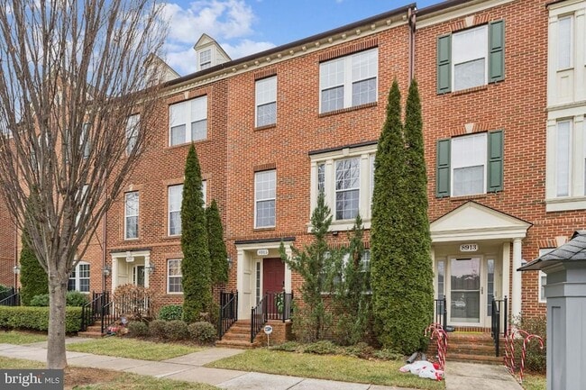 Photo - 8915 Amelung St