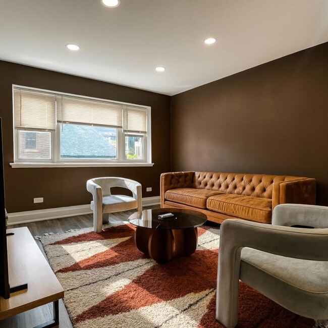 Photo - 3161 N Cambridge Ave Unit ID1042057P