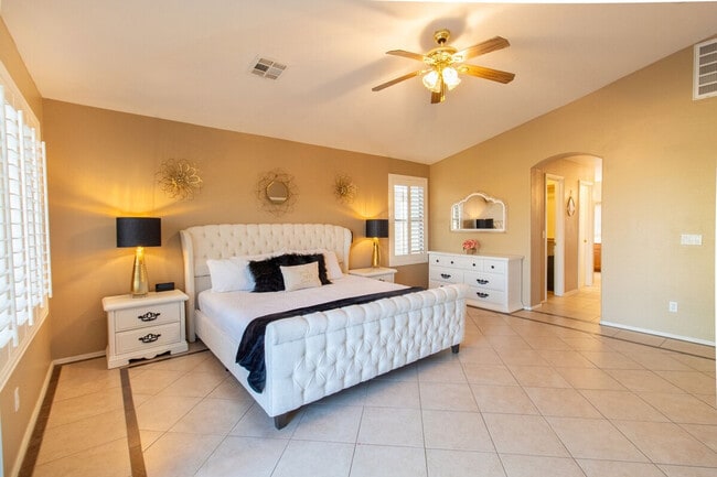 Photo - 1994 E Racine Dr Unit SI ID1495042P