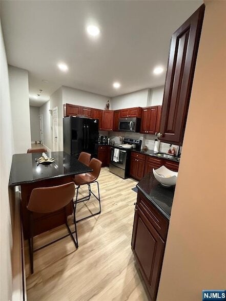 Photo - 1502 39th St