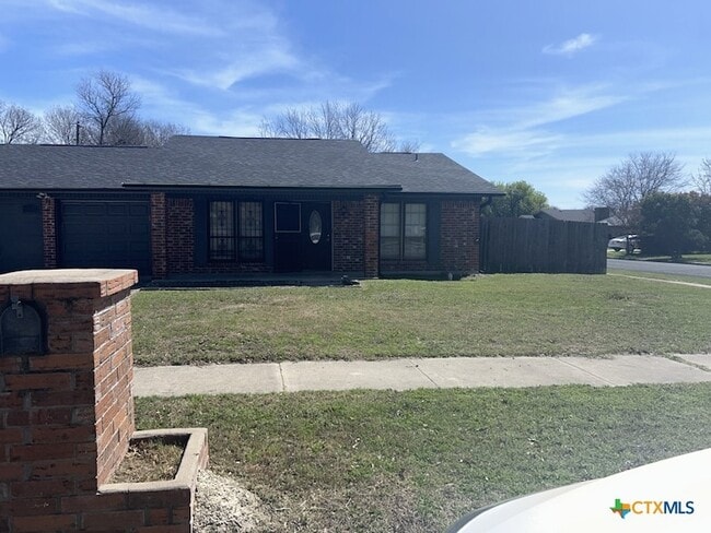 Photo - 2310 Zinnia Ct