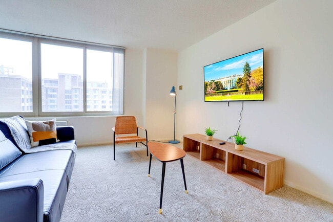 Photo - 1600 S Eads St Unit FL10-ID1022416P