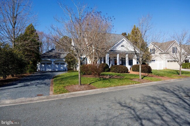 Photo - 7058 Thomas Ln