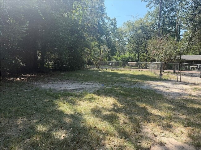 Photo - 16423 Stinson Ln