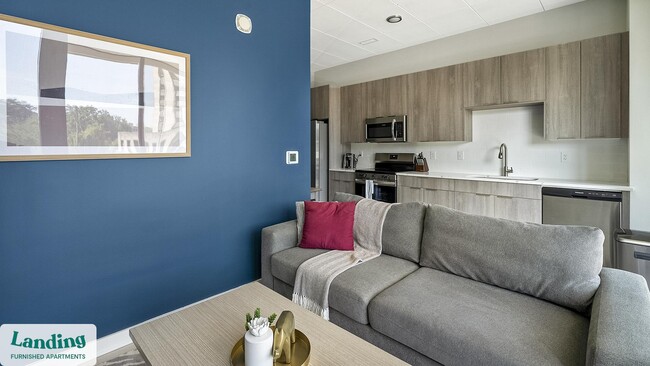 Photo - 600 19th St N Unit 207.1409896