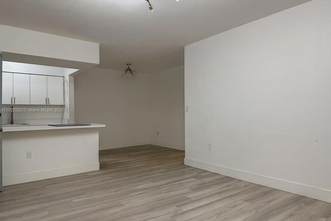 Photo - 10190 E Bay Harbor Dr Unit 7E