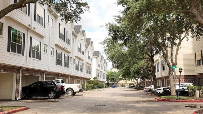 Photo - 9200 Westheimer Rd Unit 604