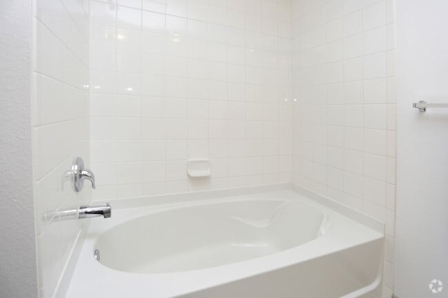 1BR, 1BA - 727 SF Model - Block 32 at RiNo